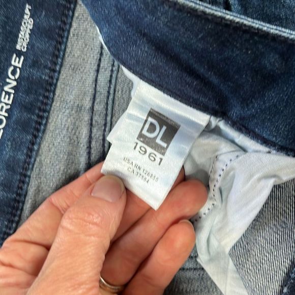 DL1961 Florence Instasculpt Cropped Jeans, Dark wash, sz 27 - Picture 7 of 11